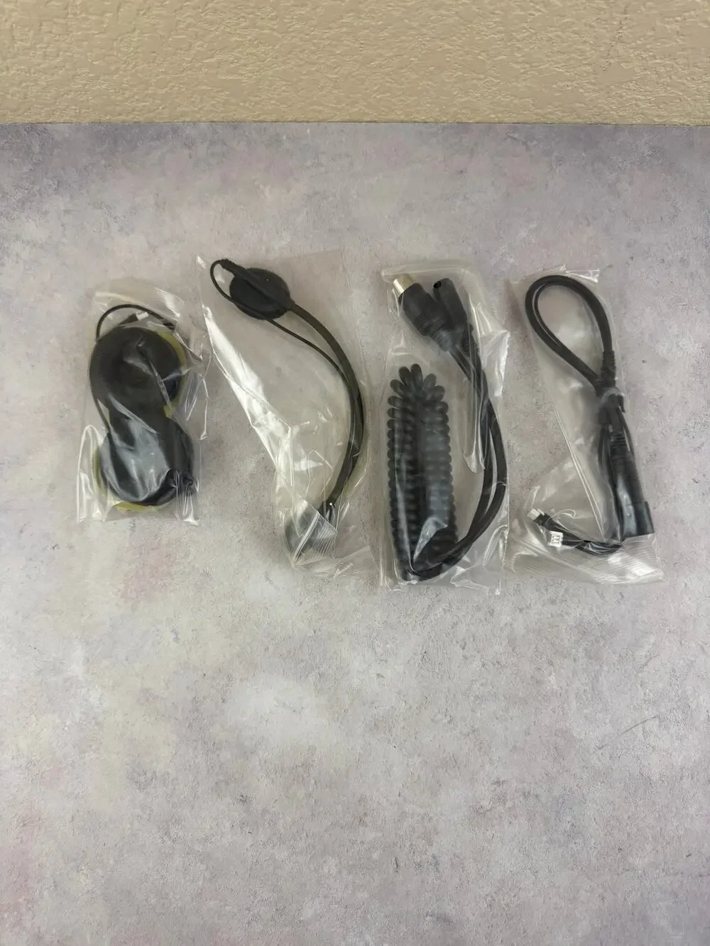 HS H130P - Harley Davidson 7 Pin Headset with Boom Microphone for Full Face, Mod